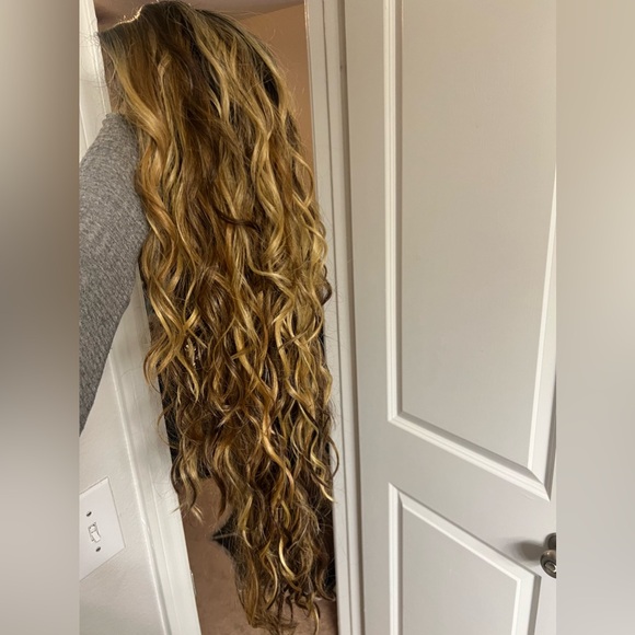 Rebel Gypsy Dance Little Liar Wig - Picture 6 of 8